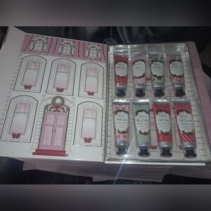 NEW Luxury Hand Cream Gift Set Of 8 In Gift Box